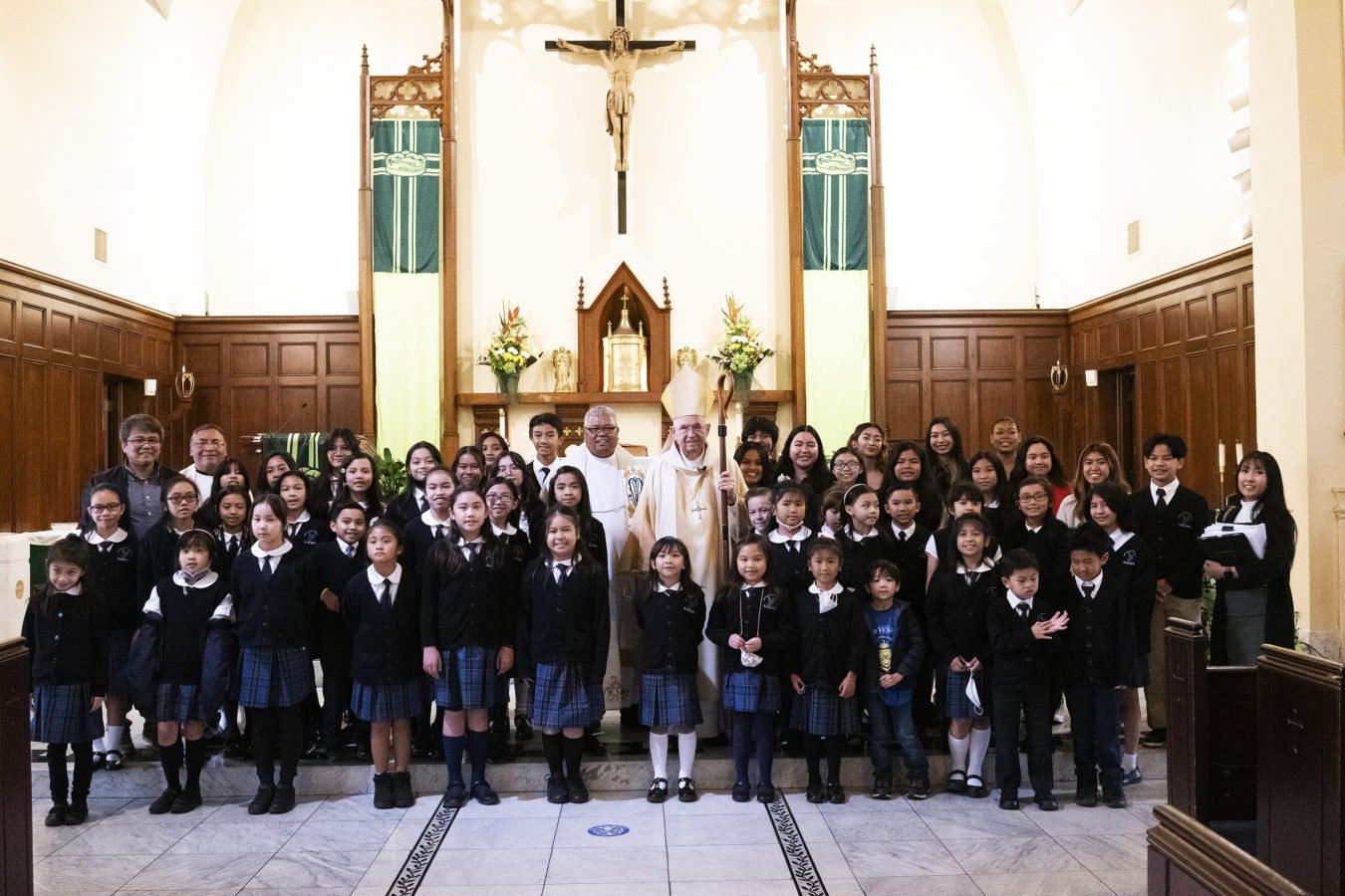 El Arzobispo José H. Gómez celebró una misa centenaria en el Colegio Inmaculado Corazón de María de Los Ángeles el 29 de enero para inaugurar la Semana de las Escuelas Católicas. (Víctor Alemán)