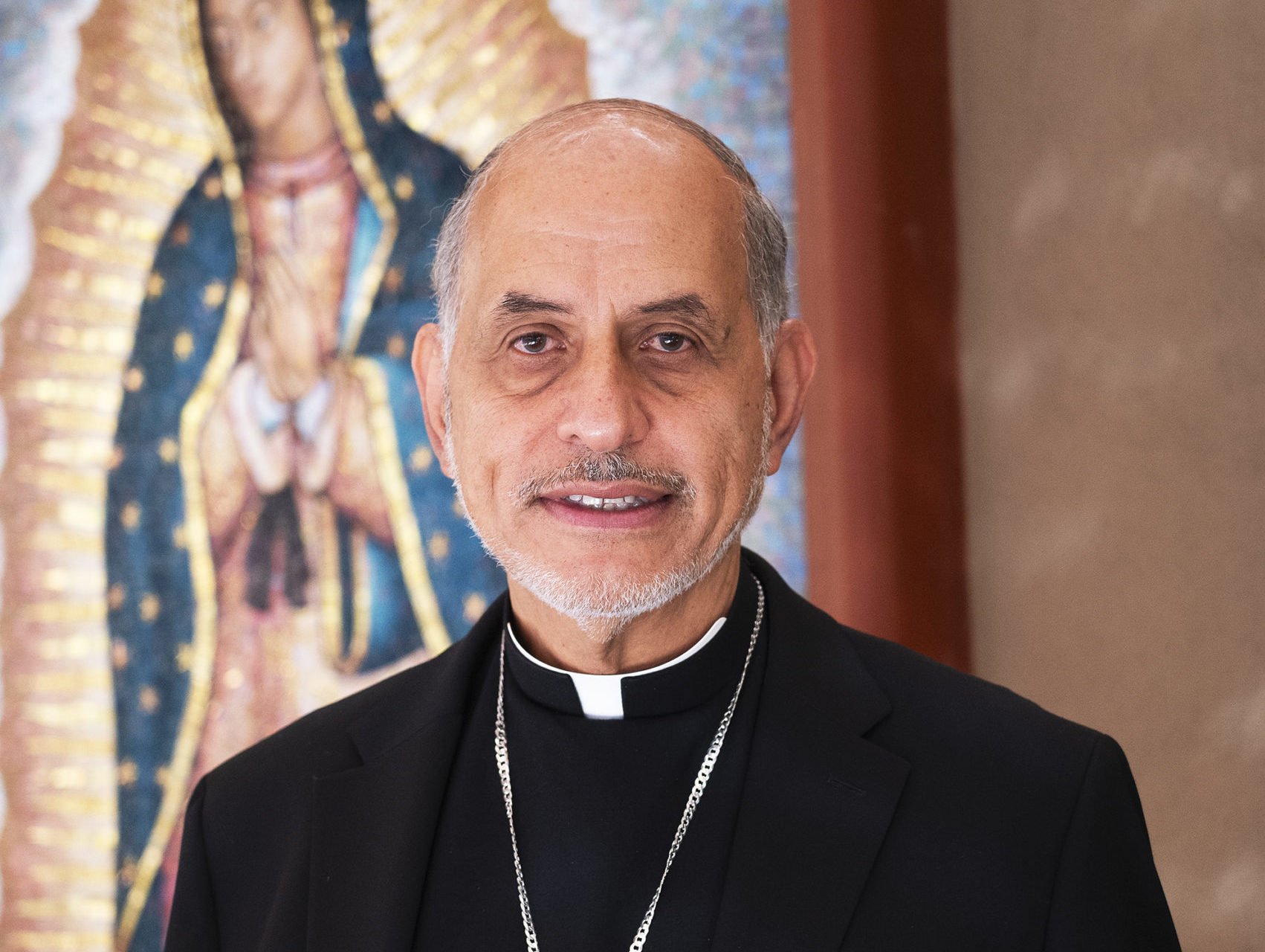 El obispo electo Albert Bahhuth. (Víctor Alemán)
