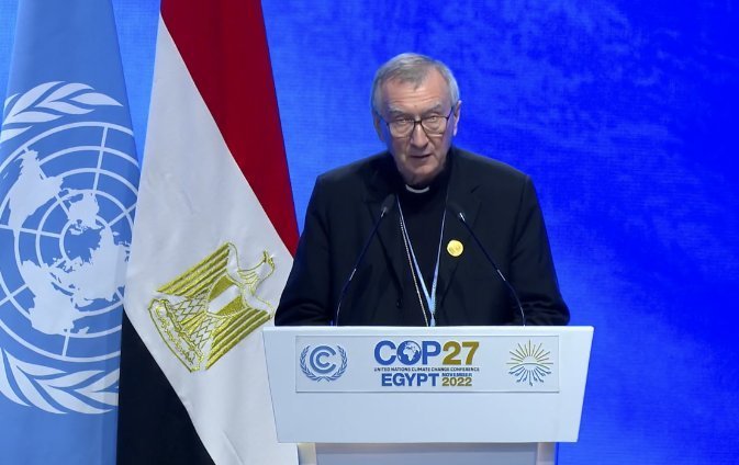 En esta foto de archivo, el cardenal Pietro Parolin, secretario de Estado del Vaticano, se dirige a la COP27, la 27ª Conferencia de las Partes de la Convención Marco de las Naciones Unidas sobre el Cambio Climático, en Sharm el-Sheikh, Egipto, 8 de noviembre de 2022. (Captura de pantalla CNS/UNFCCC)