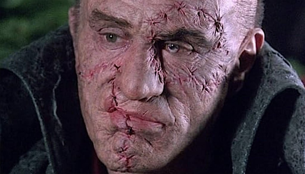 Robert De Niro en la película de Kenneth Branagh de 1994 "Mary Shelley's Frankenstein". (IMDB)