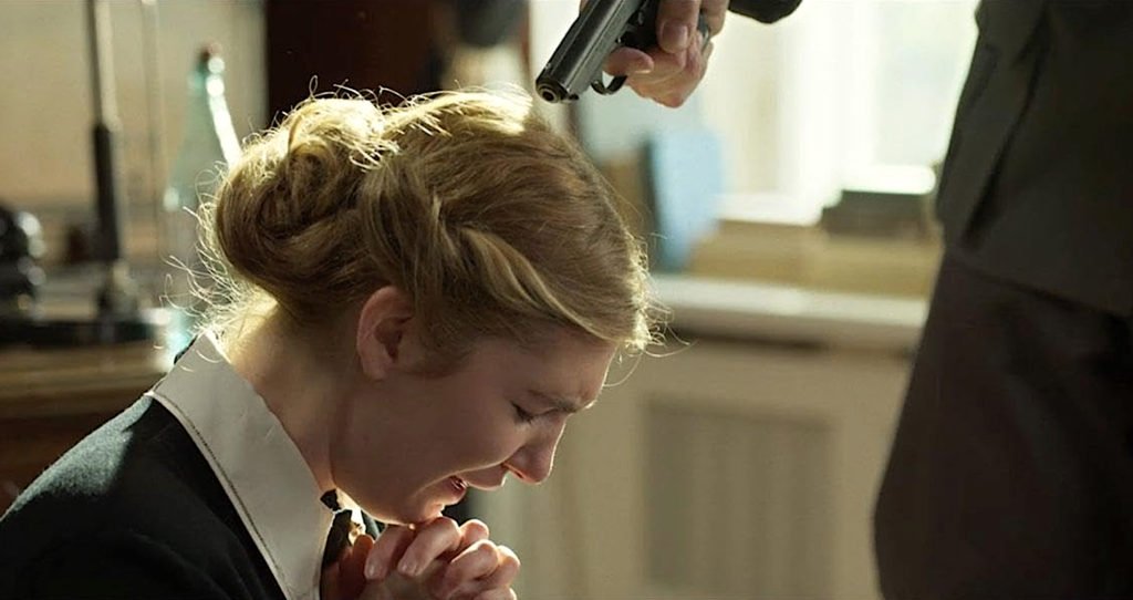 Sophie Nélisse en una escena de la película "Irena's Vow". (IMDB)
