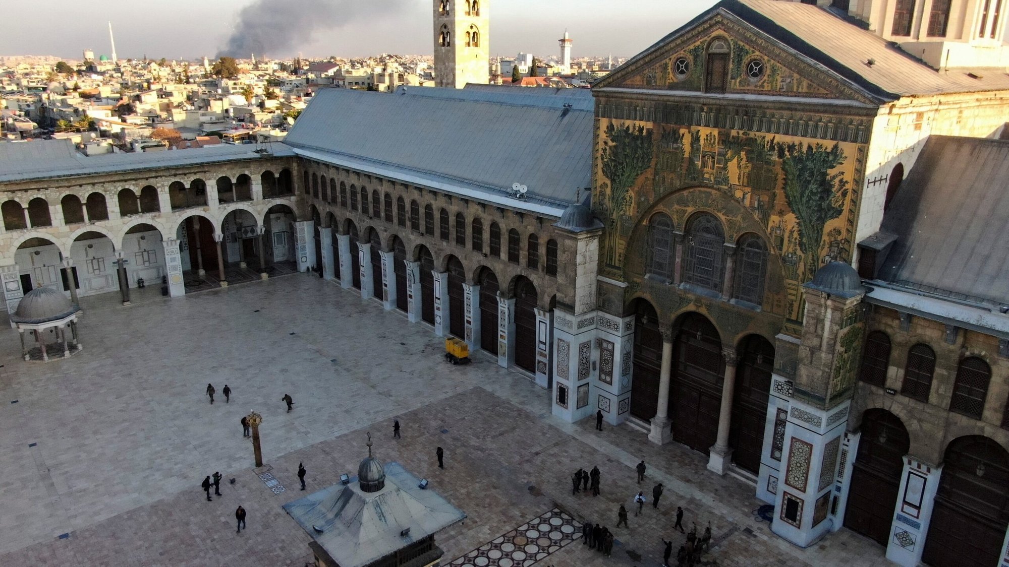 Un dron muestra la mezquita de Ummayad en Damasco, Siria, después de que los rebeldes sirios anunciaran que han derrocado al presidente Bashar Assad, 8 de diciembre de 2024. (Foto OSV News/Mahmoud Hassano, Reuters)