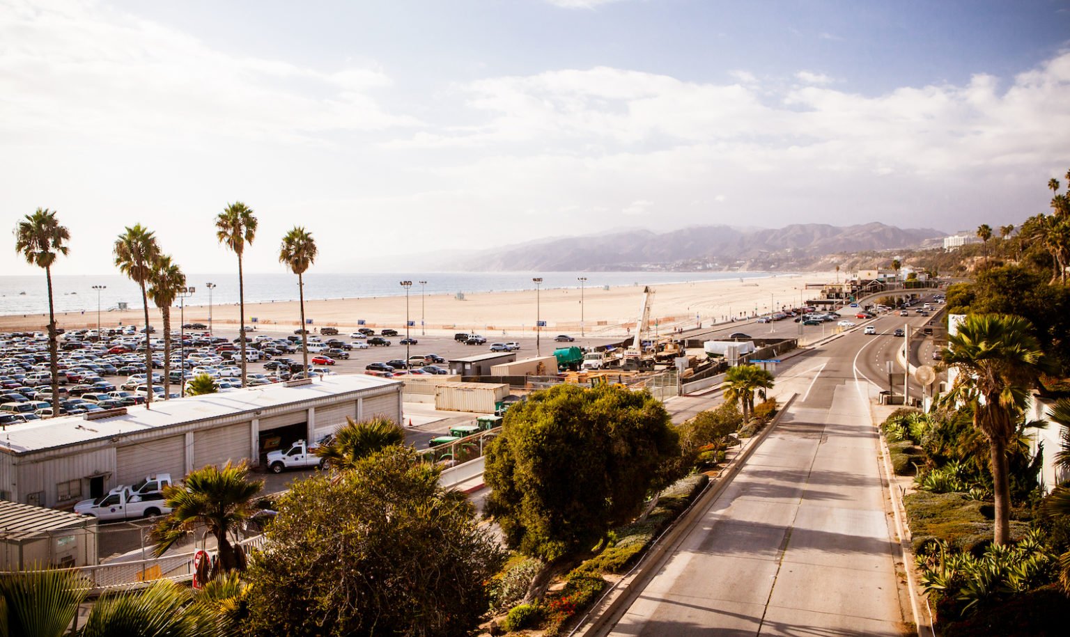 Santa Monica Highway. (Shutterstock)
