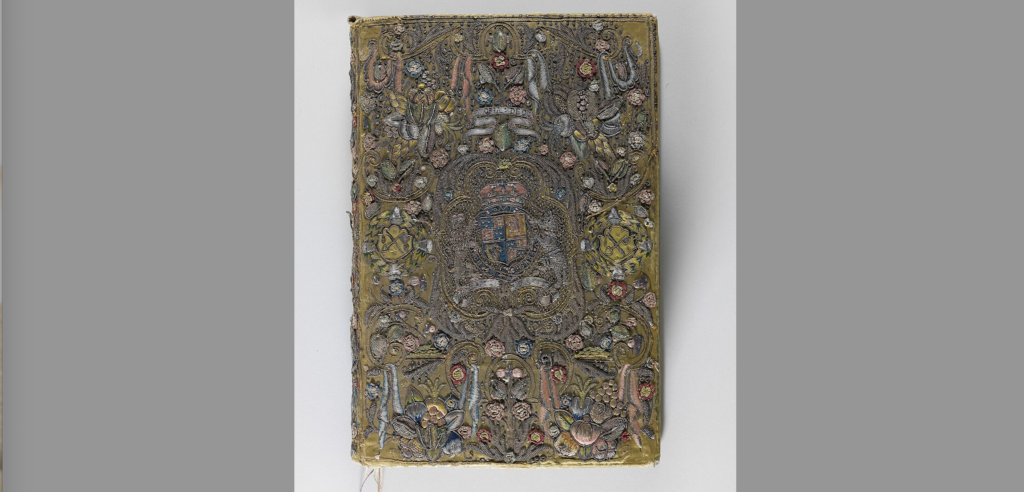 “La Biblia, el Libro de Oración Común, el Libro de los Salmos con las armas de Royal Stuart”, británico, c. 1624. (Wikimedia Commons)