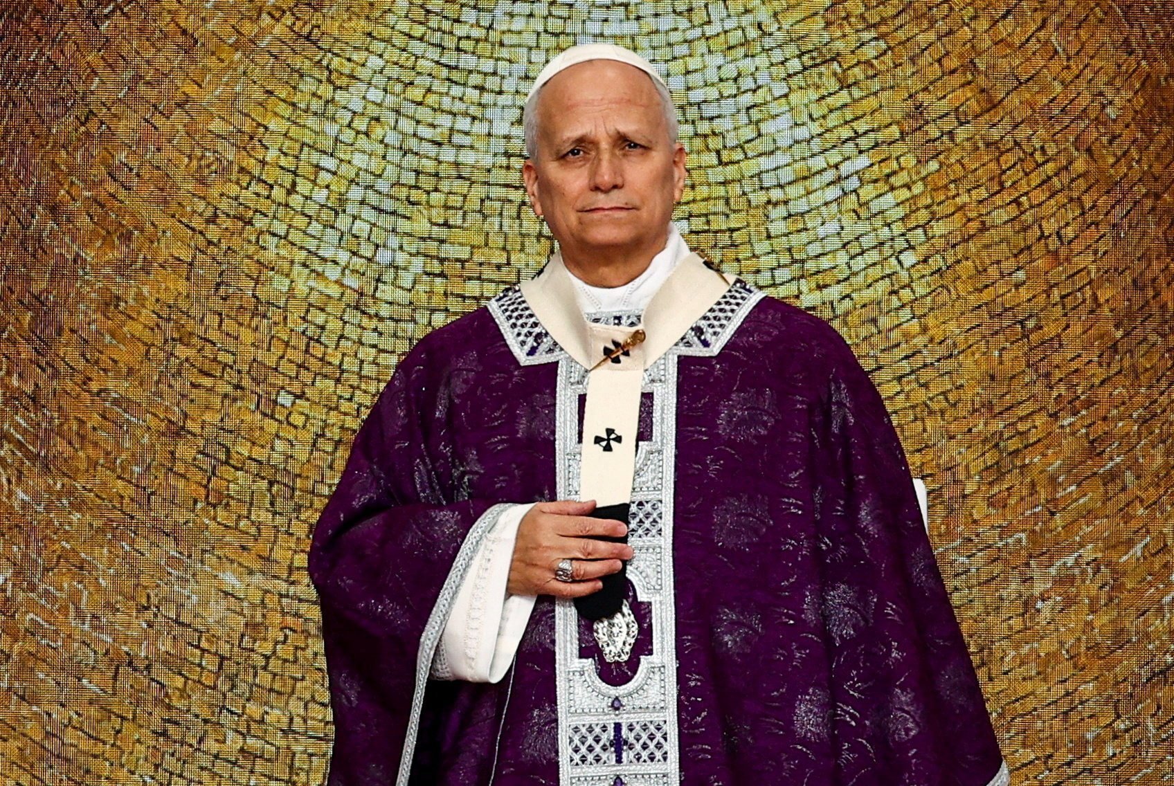 El Papa León XIV celebra una Misa pública en el Estadio Louis II, como parte de un viaje de un día a Mónaco, el 28 de marzo de 2026. (Foto de OSV News/Guglielmo Mangiapane, Reuters)
