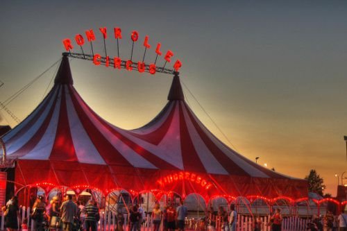 Rony Roller Circus. Credit: Paolo Macorig via Flickr (CC BY-NC-ND 2.0).
