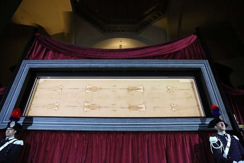 The Shroud of Turin in June 2015. Credit: Bohumil Petrik/CNA.