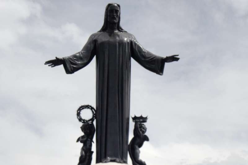 The Cristo Rey statue atop Cerro del Cubilete in Mexico's Guanajuato state. Credit: Juan Carlos Fonseca Mata via Wikimedia (CC BY-SA 4.0).