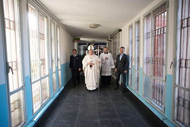 Prisoners to be Pope Francis' special guests at Mass in St. Peter's