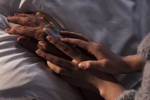 Palliative care. Credit: Photographee.eu via www.shutterstock.com.