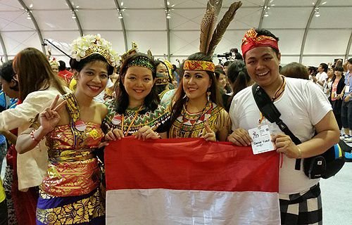 Indonesian youth take part in the 6th Asian Youth Day with Pope Francis at Haime Castle in South Korea on Aug. 15