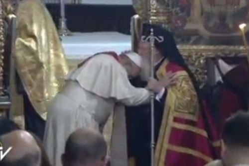 Pope Francis receives blessing from Patriarch Bartholomew I of Constantinople on Nov. 29