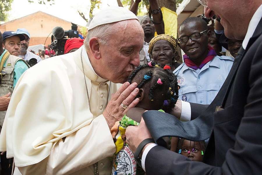 Pope Francis visits children in Bangui