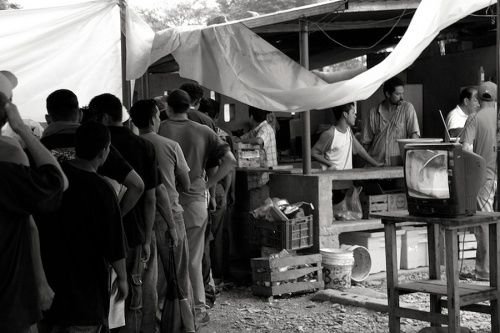 Central American migrants in Mexico. Credit: Peter Haden via Flickr (CC BY 2.0).