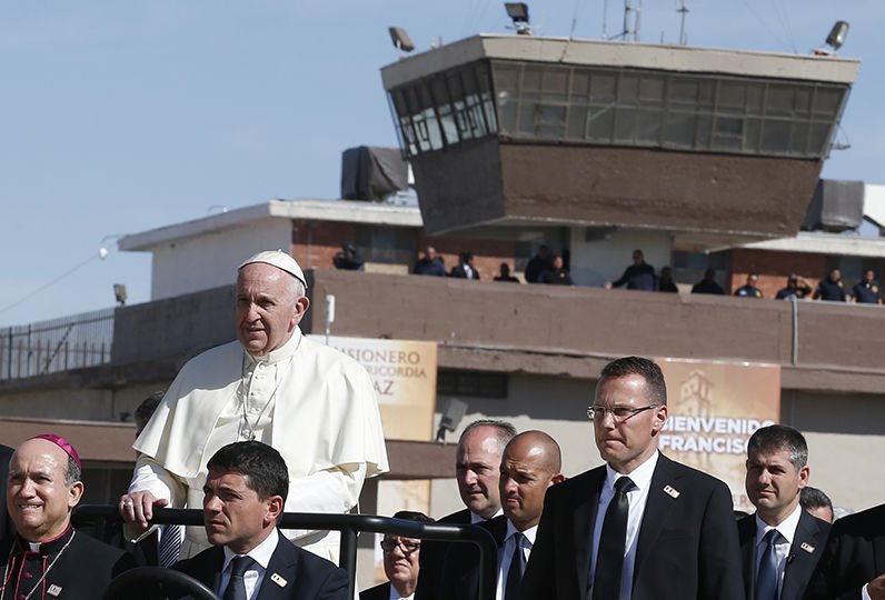 Pope Francis Juarez Mexico prison