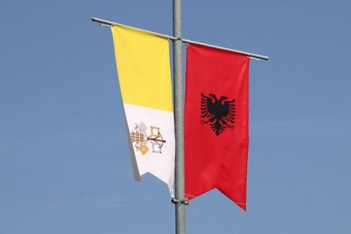 Papal and Albanian banners line Albania's streets. Credit Daniel Ibá√±ez / CNA.