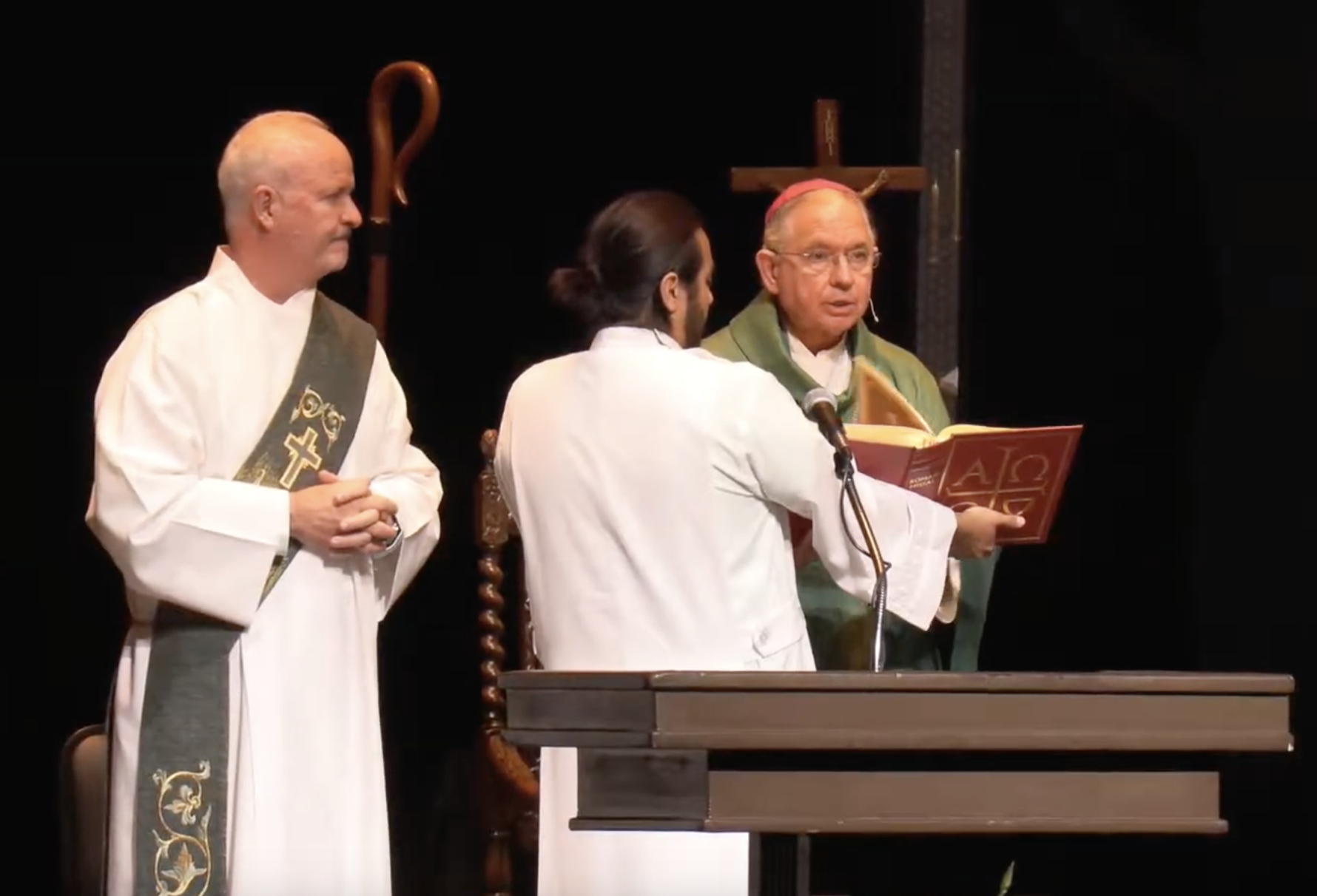 3o7002tywl Archbishop Gomez prayer for peace