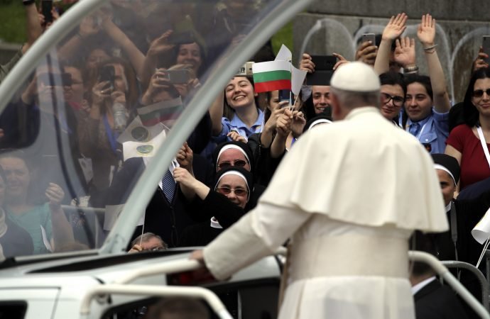 Pope Francis waves to the crowd gathered in Knyaz Alexandar Square