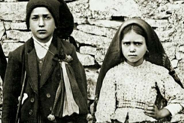 Blessed Francisco and Jacinta Marto. Credit: Public Domain.