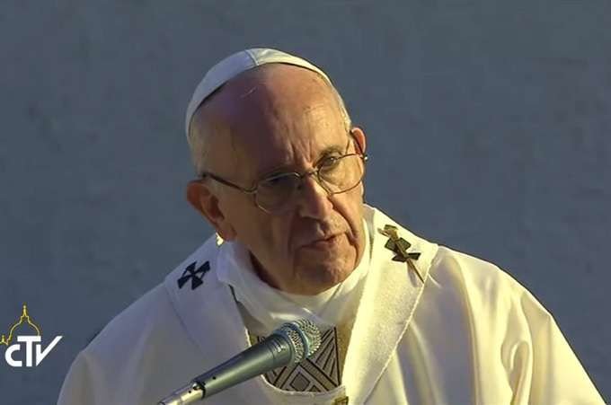 Pope Francis celebrates Mass at Rome's St. Peter Damiani parish May 21