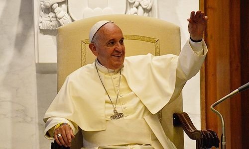 Pope Francis meets with students in Paul VI audience hall on May 31