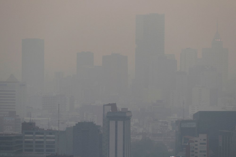 Mexico City is shrouded in smog May 16