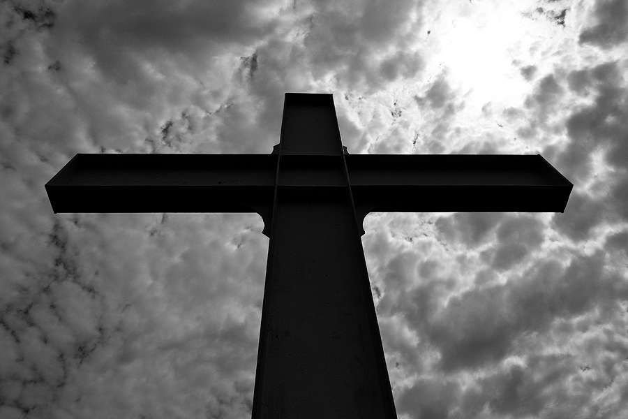 Cross of the Martyrs. Credit: Aaron Groote via Flickr (CC BY-NC-SA 2.0).