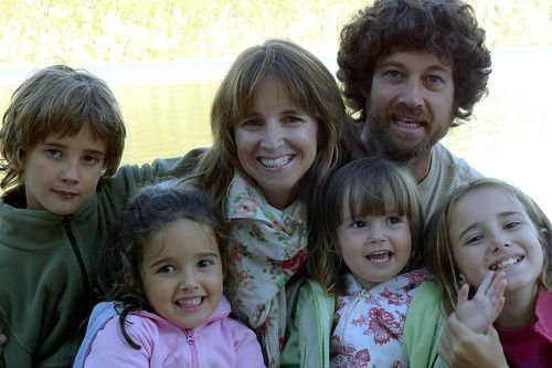 Noelle Zemborain and Family. Credit: America en Familia.