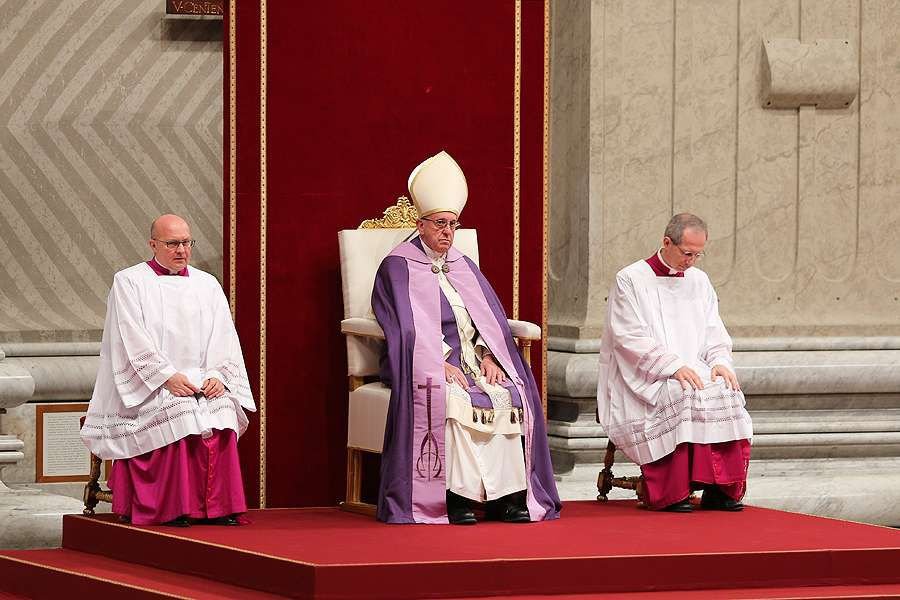 Here's what Pope Francis is doing for Holy Week