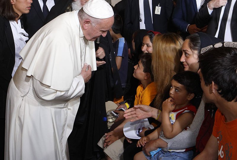 Pope Francis refugees Lesbos