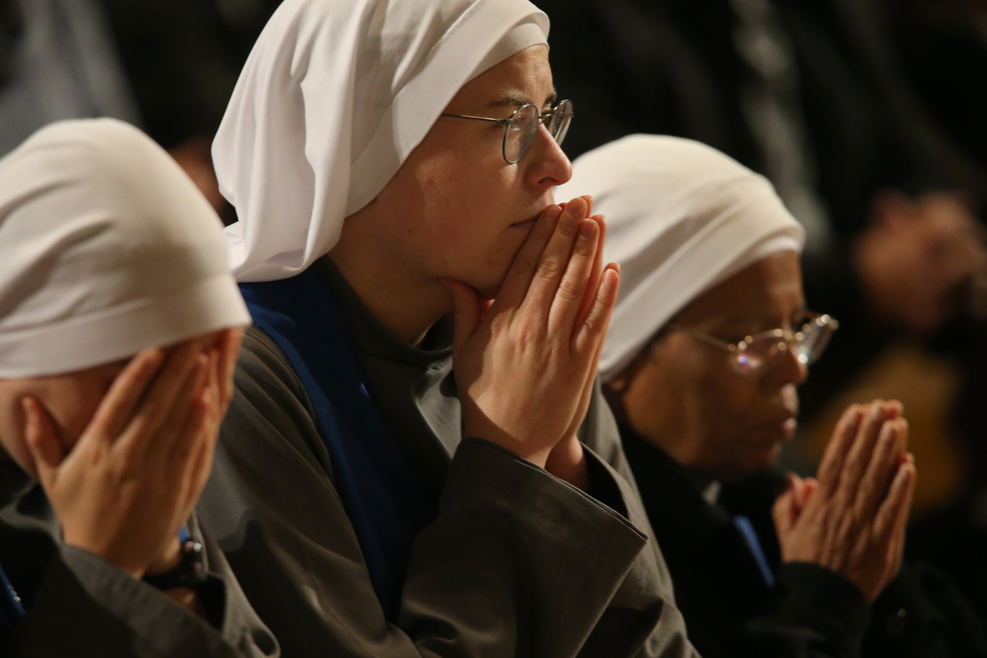 Women religious pray during the opening Mass of the National Prayer Vigil for Life at the Basilica of the National Shrine of the Immaculate Conception in Washington. (CATHOLIC NEWS SERVICE PHOTO/BOB ROLLER)