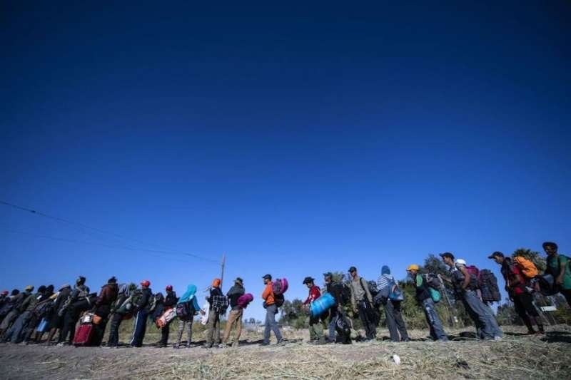 Members of a Central American caravan heading toward the US. Credit: Pedro Pardo / AFP / Getty Images.