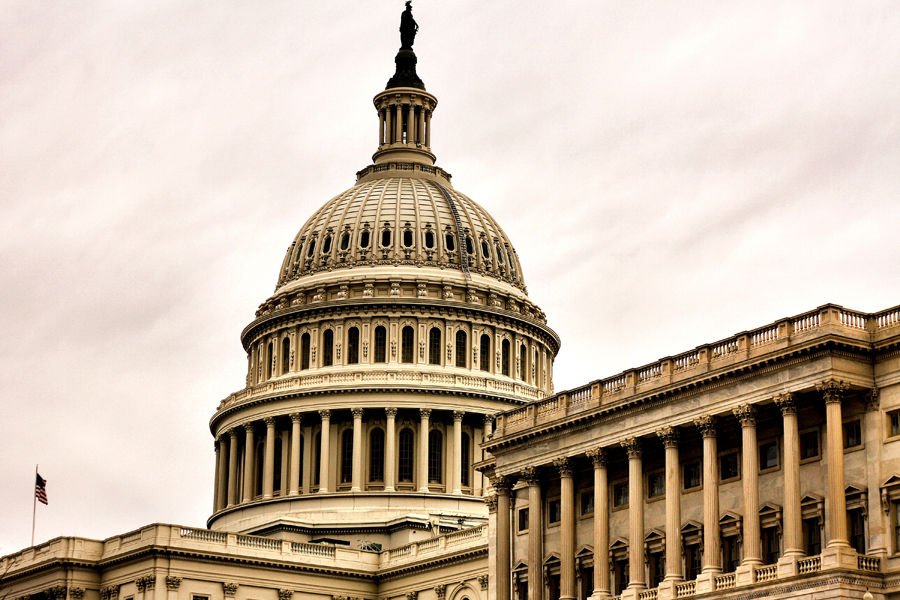 The United States capitol building. Credit: Phil Roeder via Flickr (CC BY 2.0).