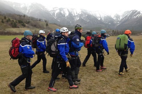 Rescuers set out for the Airbus A320 crash in the French Alps