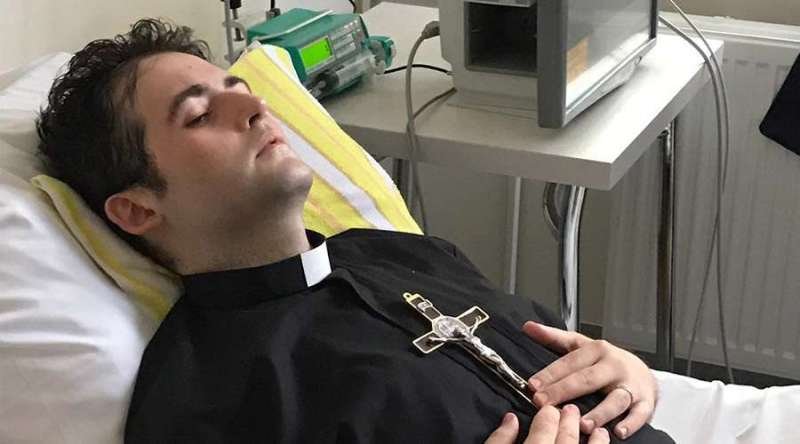 Fr. Michel Los was ordained in a Warsaw hospital a few weeks before his death. Credit: Orionine Fathers