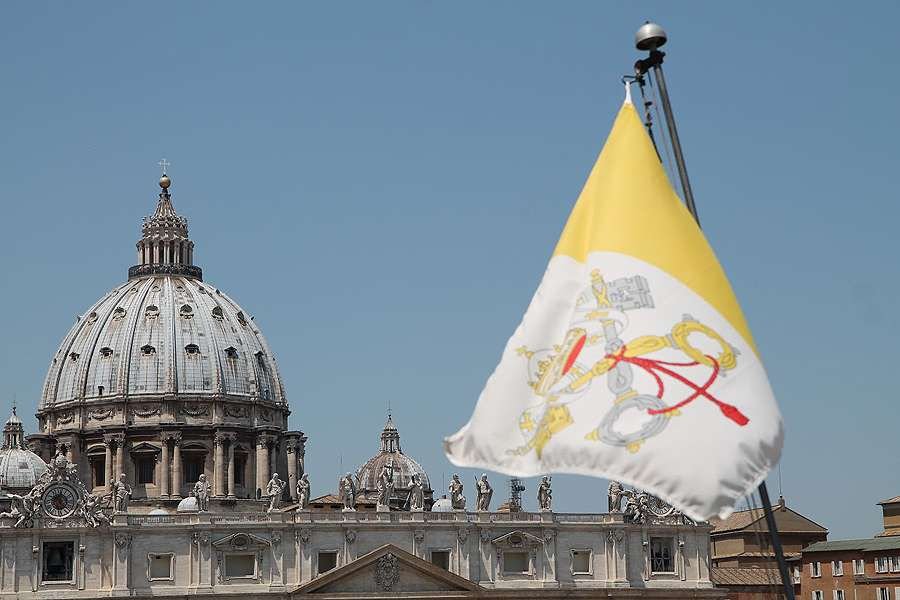 Vatican group meets to discuss situation of migrants around the world
