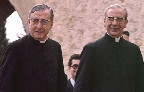 Bishop Alvaro del Portillo (Right) with St. Josemaría Escrivá. Photo courtesy of Opus Dei.