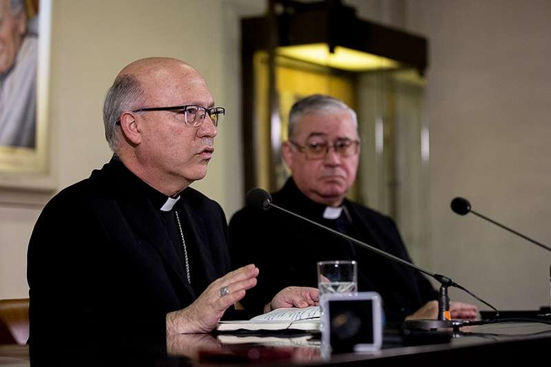 Press briefing with Chilean bishops in Rome