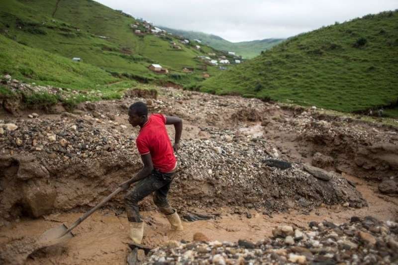 A miner in eastern DRC. Credit: Griff Tapper / AFP / Getty Images.