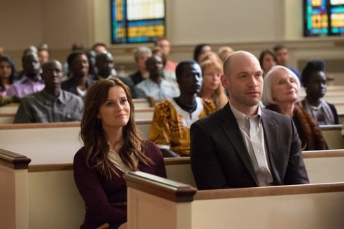Reese Witherspoon (L) plays Carrie Davis in The Good Lie
