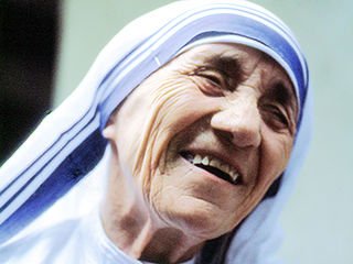 Mother Teresa. Credit: Manfredo Ferrari via Wikipedia (CC 4.0).