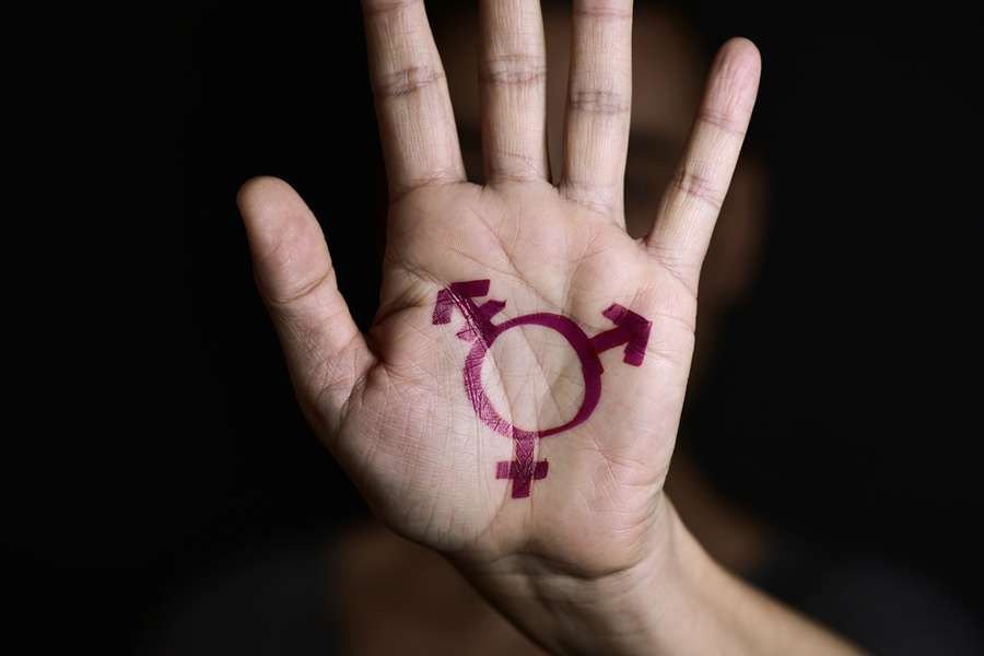 Transgender symbol (Credit: nito/Shutterstock)