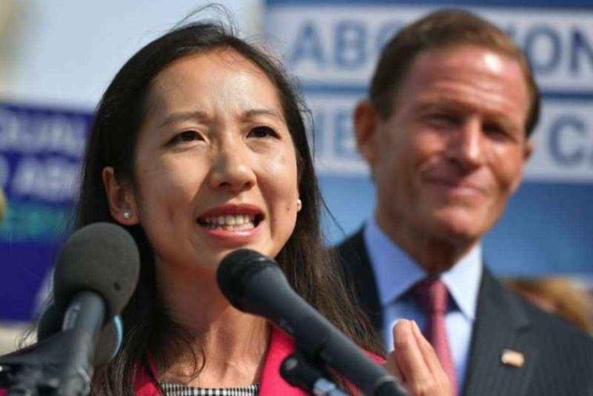 Leana Wen speaks at a press conference in Washington DC May 23, 2019. (Mandel Ngan / AFP / Getty Images)