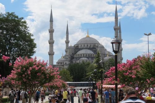Istanbul's Sultan Ahmet Mosque