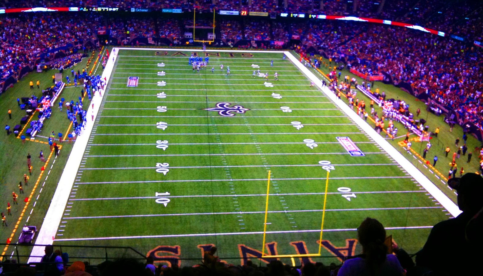 Saints stadium. (David Reber/Wikimedia Commons)