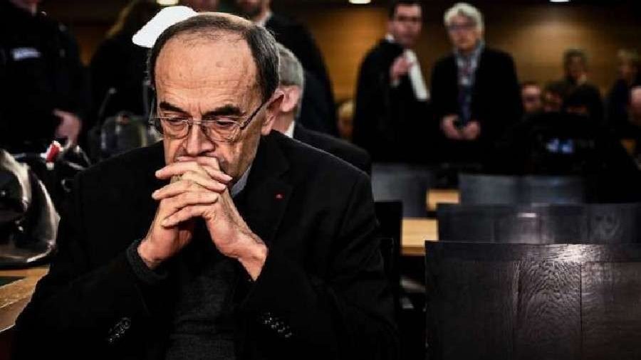 Cardinal Philippe Barbarin arrives in court Jan. 7, 2019. (Jeff Pachoud/AFP/Getty Images via CNA)