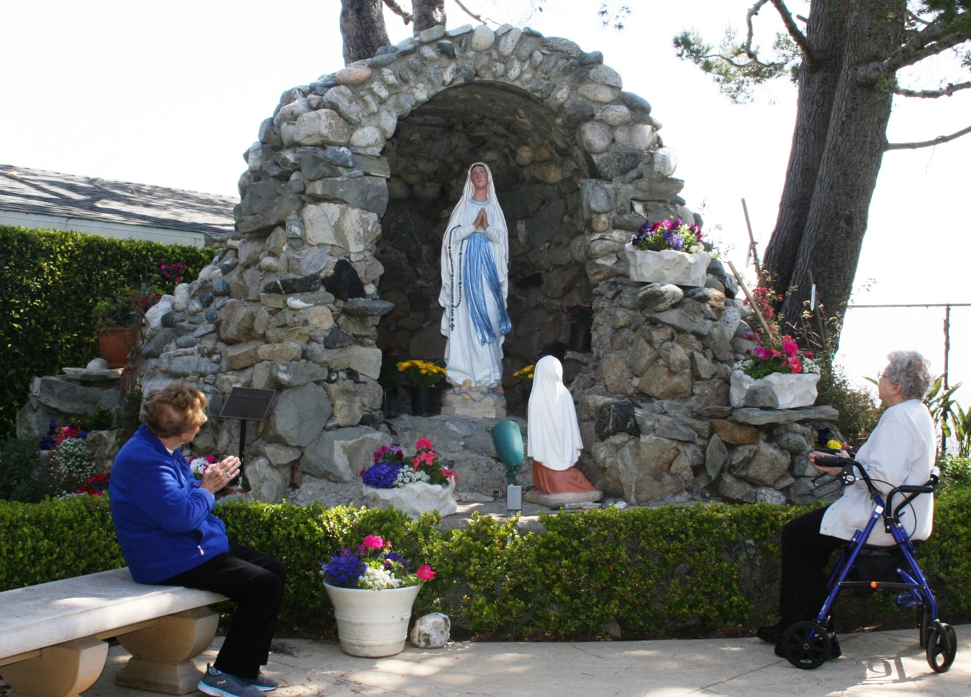 Little Sisters of the Poor praying at the grotto. (Photo courtesy Little Sisters of the Poor)