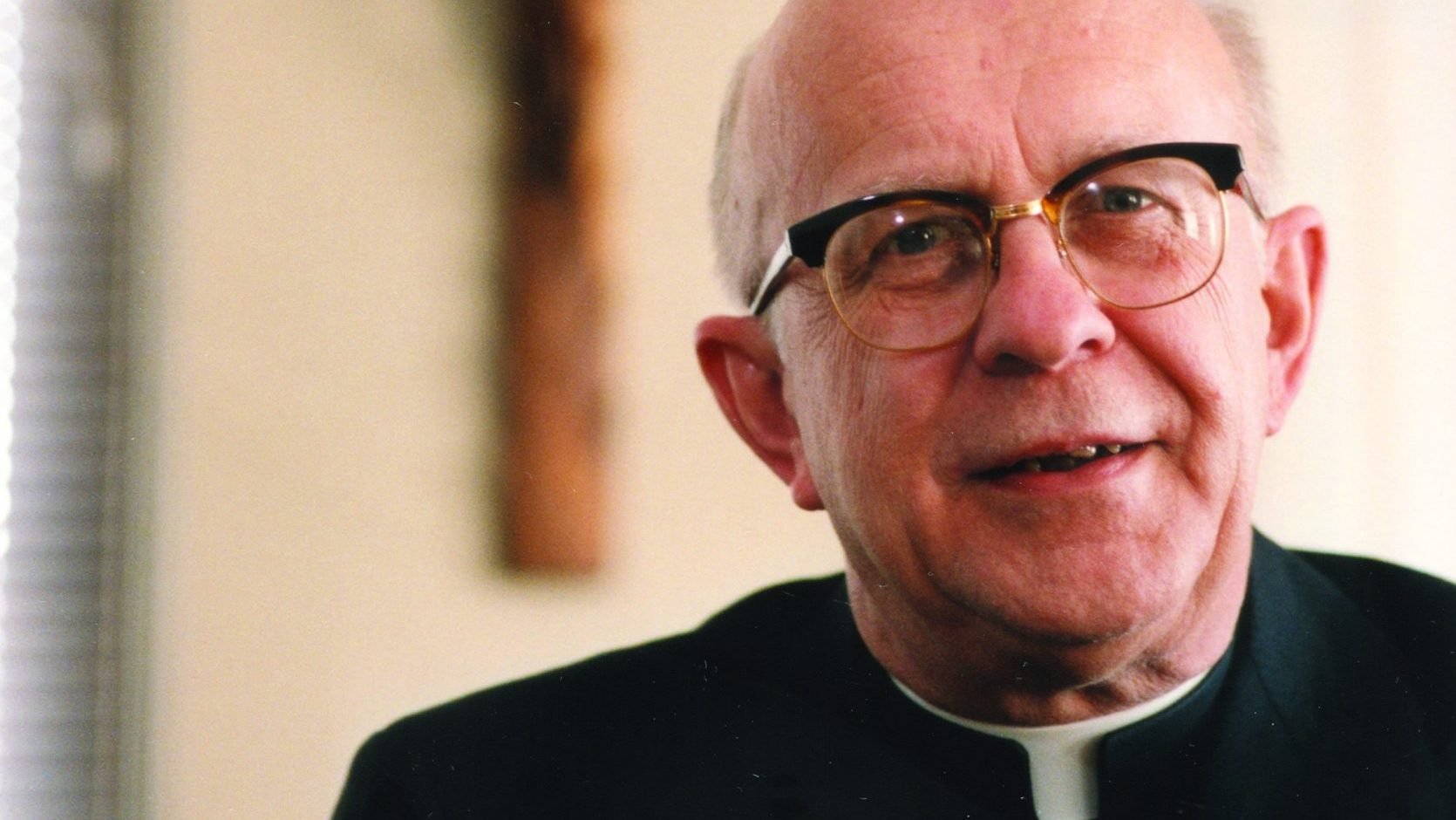 Archbishop Daniel E. Pilarczyk is pictured in this undated photo. The retired archbishop of Cincinnati, who was president of the U.S. Conference of catholic Bishops 1989 - 1992 died March 22 at age 85. (CNS photo/courtesy Archdiocese of Cincinnati)
