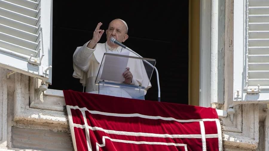 Pope Francis gives his Angelus address June 8, 2020. (Vatican Media/CNA)