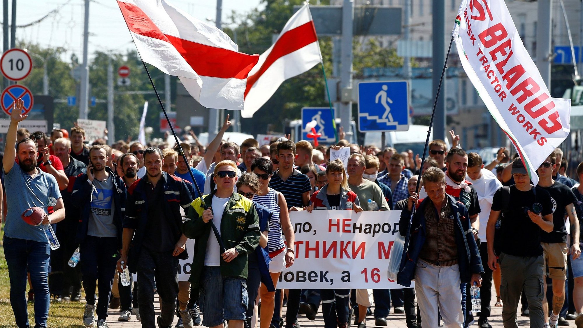 People attend an opposition demonstration to protest presidential election results in Minsk, Belarus, Aug. 17, 2020. (CNS photo/Vasily Fedosenko, Reuters)